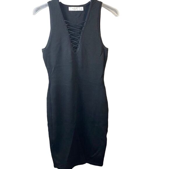 Ali & Jay little black dress- size m - Picture 1 of 3